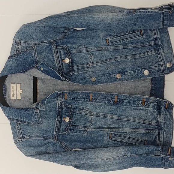 Madewell Denim Jacket - Picture 3 of 13